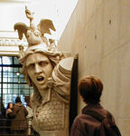 Duncan cuts a fart at Musee d'Orsay